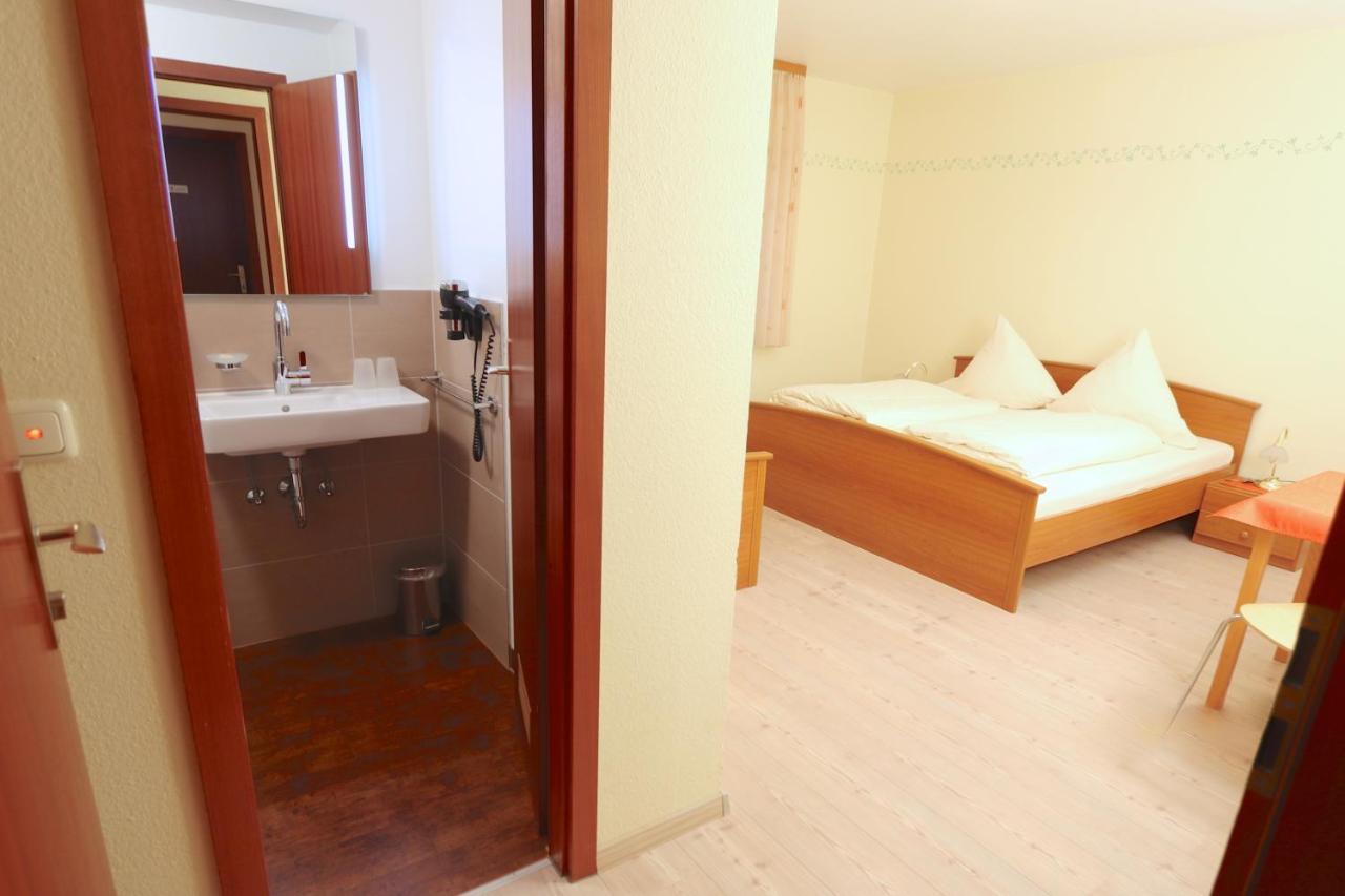 Kork Hotel Krone מראה חיצוני תמונה